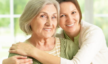 Jak pro vaše stárnoucí blízké vybrat tu nejlepší domácí starostlivost?
