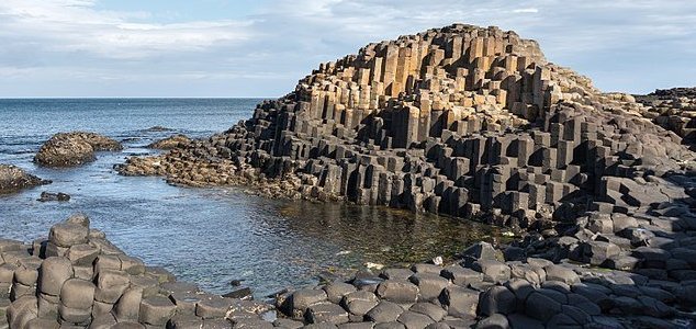 Giant's Causeway, pobřeží County Antrim, Severní Irsko