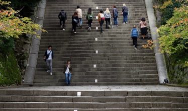 Historie schodišť: od fascinující architektury až po přístupové bariéry